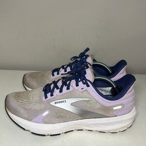 Brooks Launch 9 Women's Running Shoes Purple and White